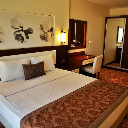 Yuecelen Mugla Hotel Gulagzi